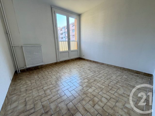 Appartement T3 &agrave; louer - 3 pi&egrave;ces - 62,03 m2 - Marseille - 13014 - PROVENCE-ALPES-COTE-D-AZUR