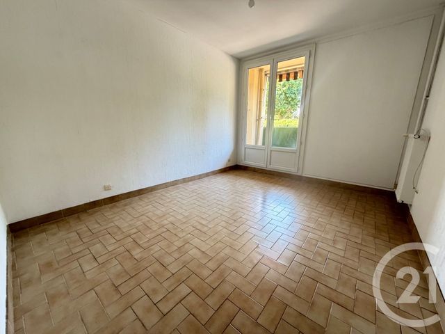 Appartement T3 &agrave; louer - 3 pi&egrave;ces - 62,03 m2 - Marseille - 13014 - PROVENCE-ALPES-COTE-D-AZUR