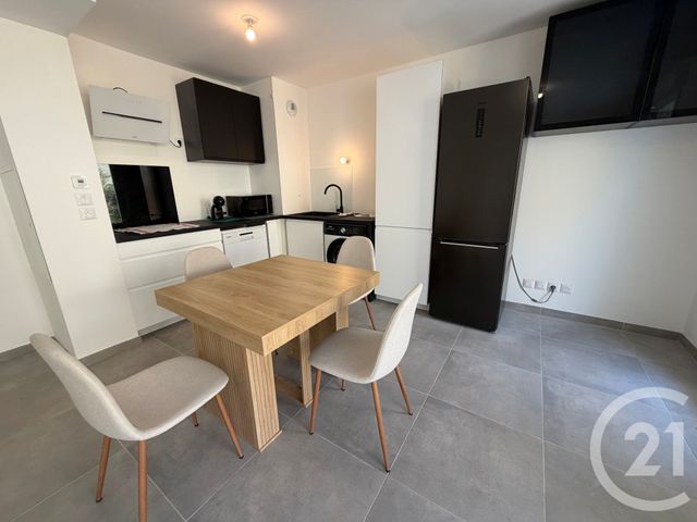 Appartement T2 &agrave; louer - 2 pi&egrave;ces - 44,73 m2 - Marseille - 13008 - PROVENCE-ALPES-COTE-D-AZUR