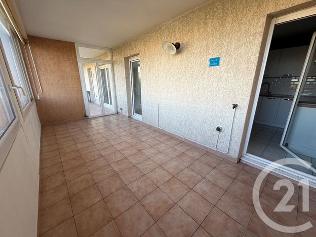 Appartement T4 &agrave; louer - 4 pi&egrave;ces - 87,19 m2 - Marseille - 13013 - PROVENCE-ALPES-COTE-D-AZUR