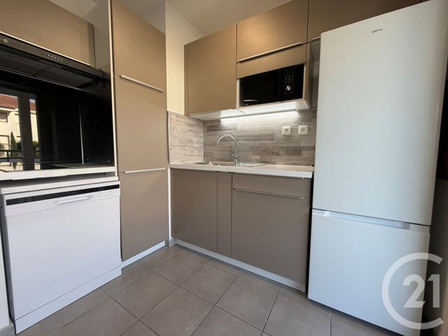 Appartement T2 &agrave; louer - 2 pi&egrave;ces - 42,72 m2 - Marseille - 13012 - PROVENCE-ALPES-COTE-D-AZUR