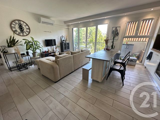 Appartement T2 &agrave; louer - 2 pi&egrave;ces - 43,26 m2 - Marseille - 13013 - PROVENCE-ALPES-COTE-D-AZUR