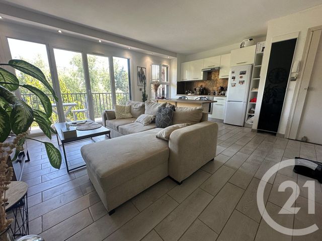 Appartement T2 &agrave; louer - 2 pi&egrave;ces - 43,26 m2 - Marseille - 13013 - PROVENCE-ALPES-COTE-D-AZUR