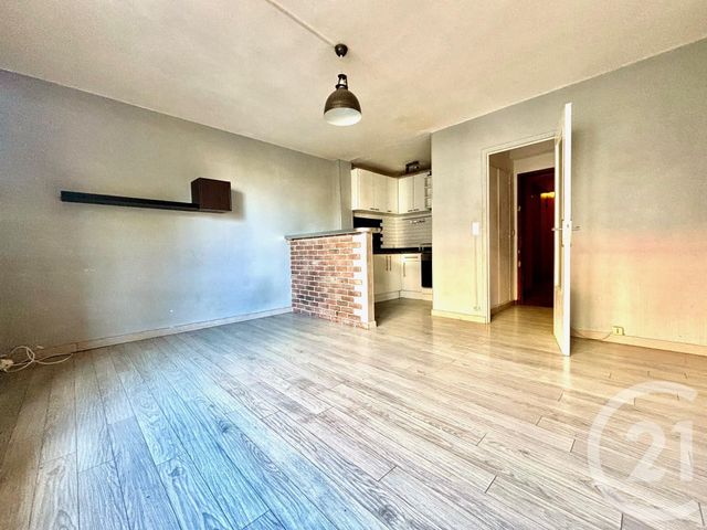 Appartement Studio &agrave; louer - 1 pi&egrave;ce - 25,24 m2 - Marseille - 13013 - PROVENCE-ALPES-COTE-D-AZUR