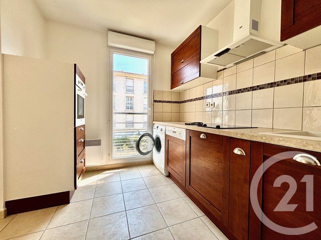 Appartement T2 &agrave; louer - 2 pi&egrave;ces - 44,85 m2 - Marseille - 13014 - PROVENCE-ALPES-COTE-D-AZUR