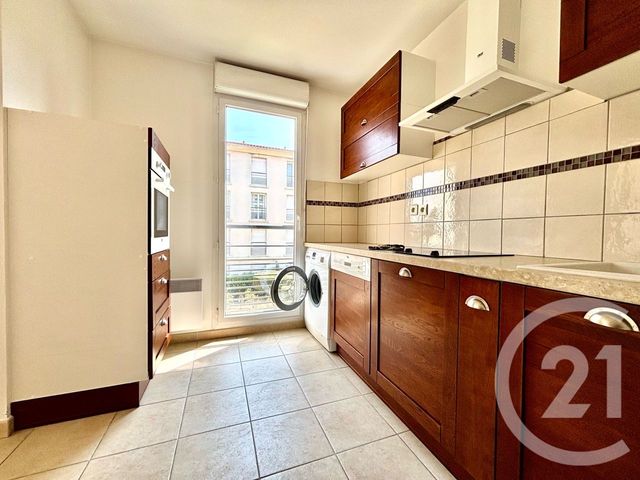 Appartement T2 &agrave; louer - 2 pi&egrave;ces - 44,85 m2 - Marseille - 13014 - PROVENCE-ALPES-COTE-D-AZUR