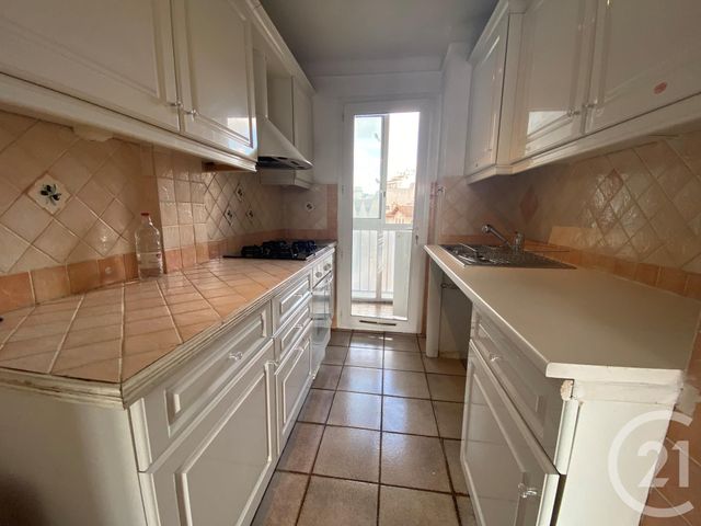 Appartement T3 &agrave; louer - 3 pi&egrave;ces - 67,45 m2 - Marseille - 13013 - PROVENCE-ALPES-COTE-D-AZUR