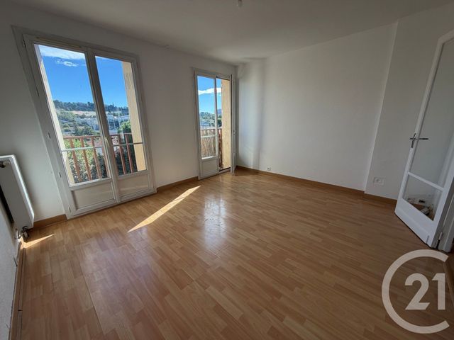 Appartement T3 &agrave; louer - 3 pi&egrave;ces - 55 m2 - Marseille - 13013 - PROVENCE-ALPES-COTE-D-AZUR