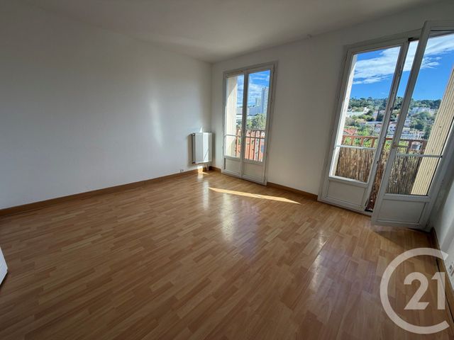 Appartement T3 &agrave; louer - 3 pi&egrave;ces - 55 m2 - Marseille - 13013 - PROVENCE-ALPES-COTE-D-AZUR