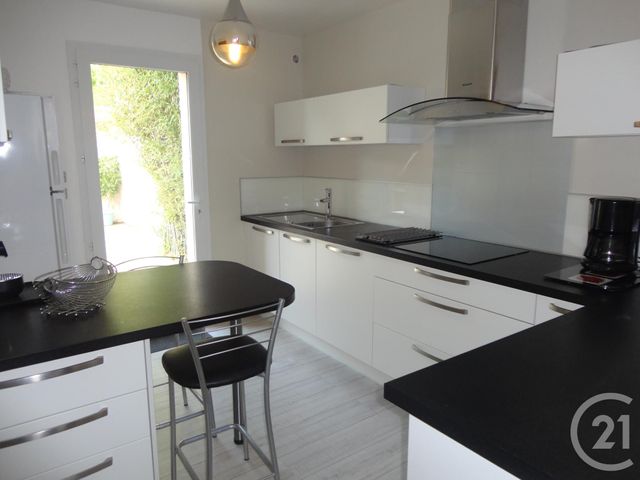 Maison &agrave; louer - 4 pi&egrave;ces - 116,92 m2 - Marseille - 13014 - PROVENCE-ALPES-COTE-D-AZUR