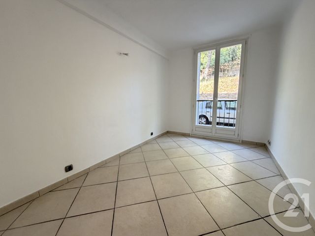 Appartement T3 &agrave; louer - 3 pi&egrave;ces - 68,01 m2 - Marseille - 13013 - PROVENCE-ALPES-COTE-D-AZUR