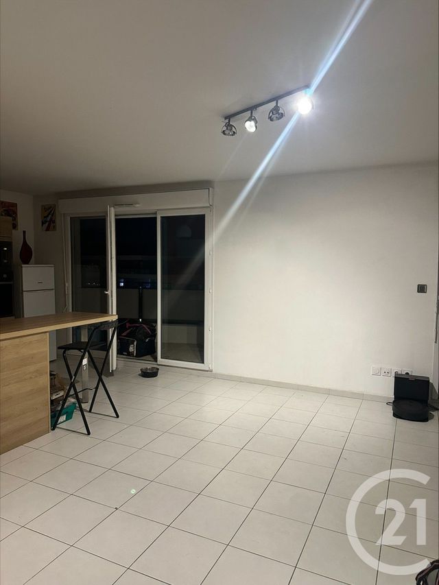 Appartement T2 &agrave; louer - 2 pi&egrave;ces - 47,11 m2 - Marseille - 13013 - PROVENCE-ALPES-COTE-D-AZUR
