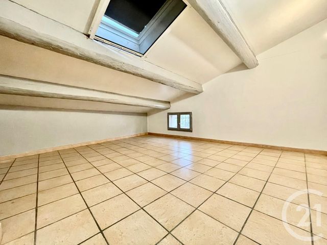 Appartement F2 &agrave; louer - 2 pi&egrave;ces - 30 m2 - Marseille - 13013 - PROVENCE-ALPES-COTE-D-AZUR