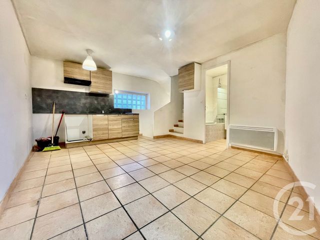 Appartement F2 &agrave; louer - 2 pi&egrave;ces - 30 m2 - Marseille - 13013 - PROVENCE-ALPES-COTE-D-AZUR