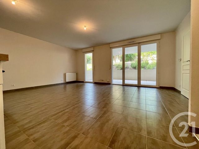 Appartement T2 &agrave; louer - 2 pi&egrave;ces - 45,40 m2 - Marseille - 13013 - PROVENCE-ALPES-COTE-D-AZUR
