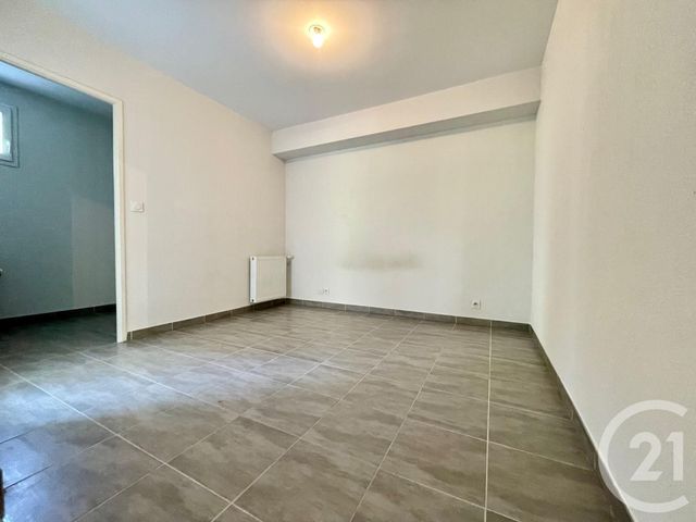 Appartement T2 &agrave; louer - 2 pi&egrave;ces - 45,40 m2 - Marseille - 13013 - PROVENCE-ALPES-COTE-D-AZUR