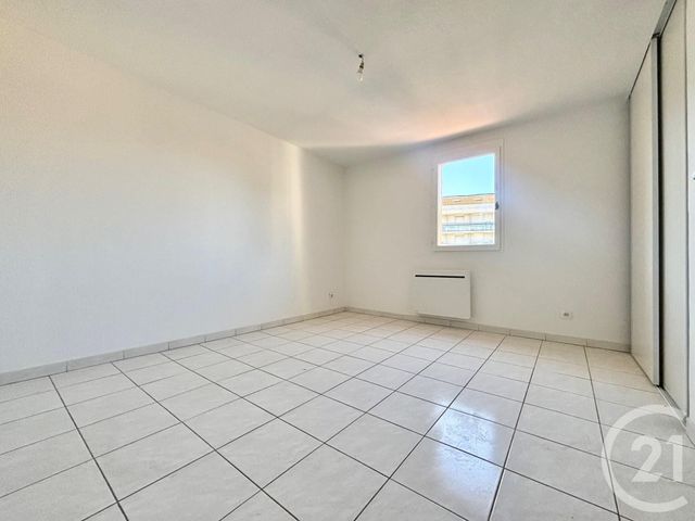 Maison &agrave; louer - 5 pi&egrave;ces - 105,48 m2 - Marseille - 13013 - PROVENCE-ALPES-COTE-D-AZUR