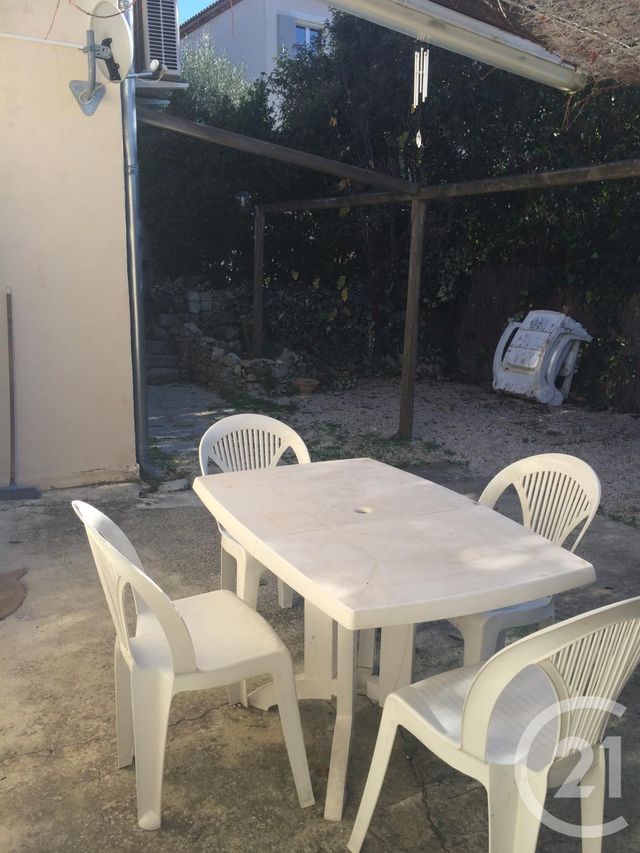 Appartement T2 &agrave; louer - 2 pi&egrave;ces - 47,22 m2 - Marseille - 13013 - PROVENCE-ALPES-COTE-D-AZUR