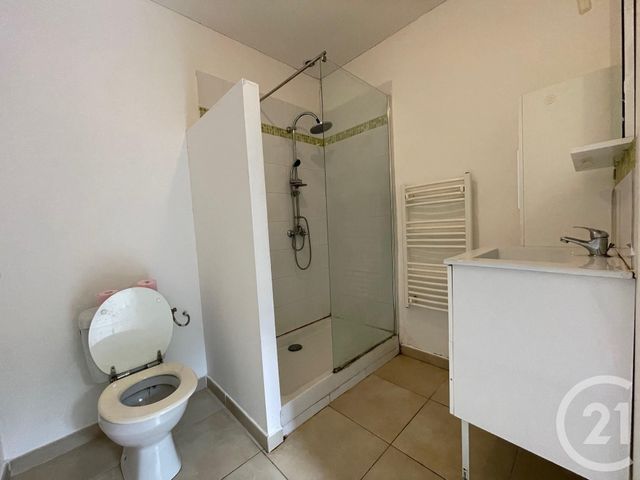 Appartement T2 &agrave; louer - 2 pi&egrave;ces - 47,22 m2 - Marseille - 13013 - PROVENCE-ALPES-COTE-D-AZUR
