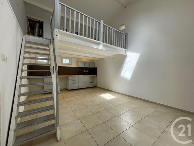 Appartement T2 &agrave; louer - 2 pi&egrave;ces - 47,22 m2 - Marseille - 13013 - PROVENCE-ALPES-COTE-D-AZUR