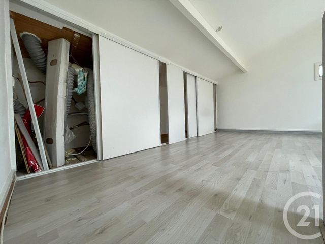 Appartement T2 &agrave; louer - 2 pi&egrave;ces - 47,22 m2 - Marseille - 13013 - PROVENCE-ALPES-COTE-D-AZUR