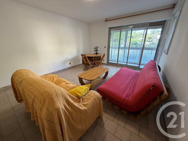 Appartement T1 &agrave; louer - 2 pi&egrave;ces - 32,56 m2 - Marseille - 13013 - PROVENCE-ALPES-COTE-D-AZUR