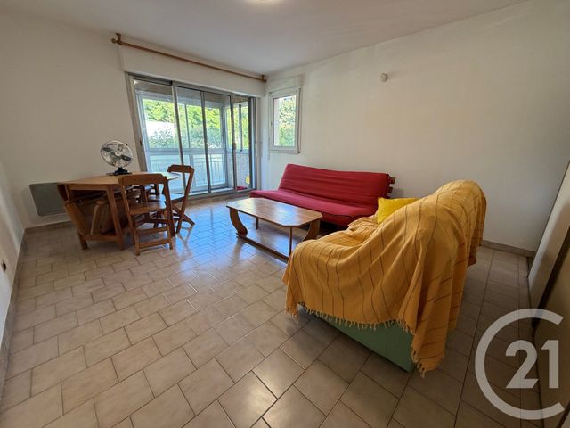 Appartement T1 &agrave; louer - 2 pi&egrave;ces - 32,56 m2 - Marseille - 13013 - PROVENCE-ALPES-COTE-D-AZUR