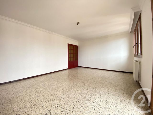 Appartement T3 &agrave; louer - 3 pi&egrave;ces - 70,31 m2 - Marseille - 13013 - PROVENCE-ALPES-COTE-D-AZUR